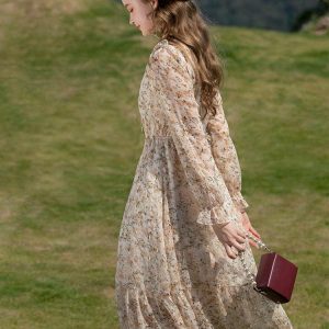 Cottagecore Lace Floral Midi Dress - Aesthetic Vintage Style Outfit