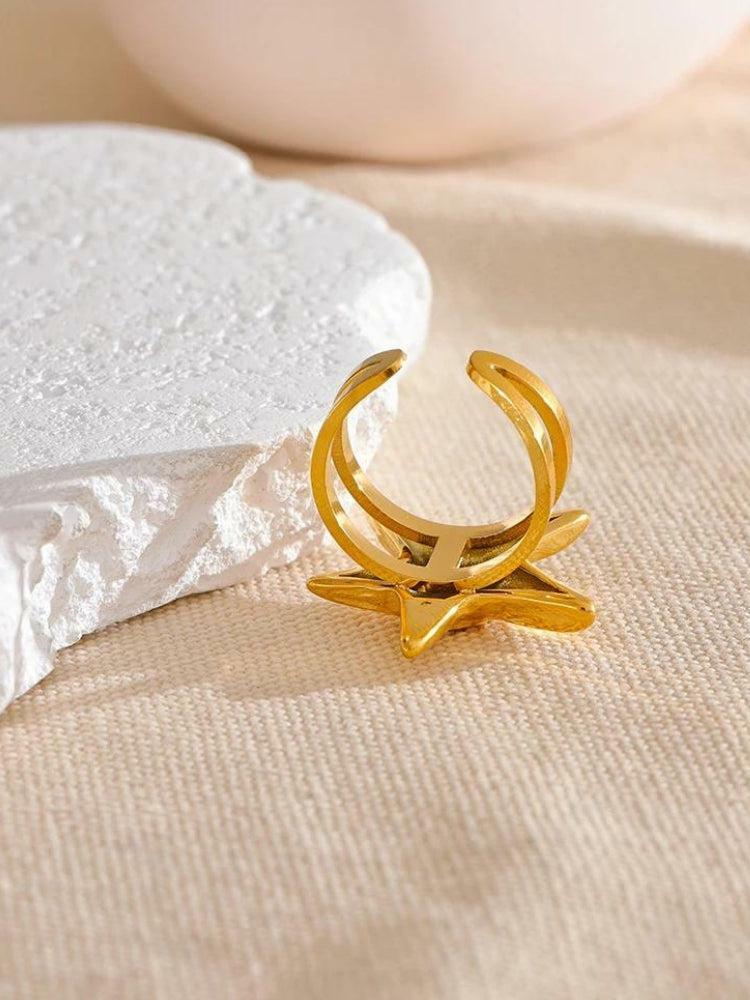 Gold Starfish Ring - Aesthetic Jewelry for Y2K and Coastal Vibes