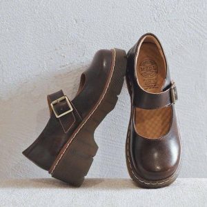 Grandmacore Aesthetic Shoes: Vintage-Inspired Footwear for Trendy Styles