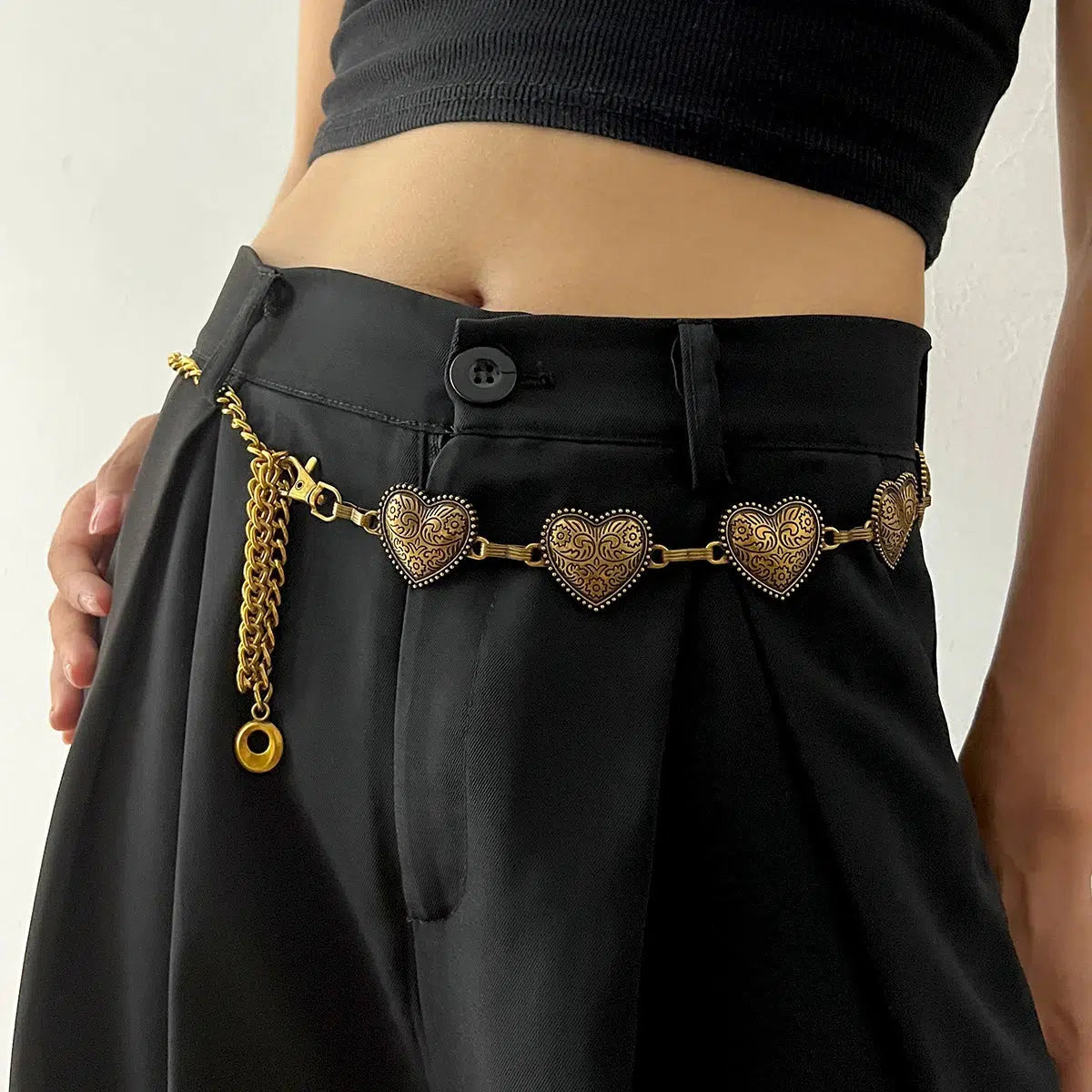 Heart Belly Chain: Aesthetic Jewelry for Y2K Fashion Lovers