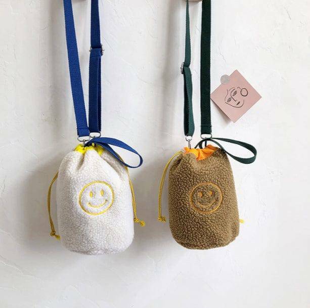 Smiley Face Soft Bag: Y2K Aesthetic Essential for Trendy Outfits