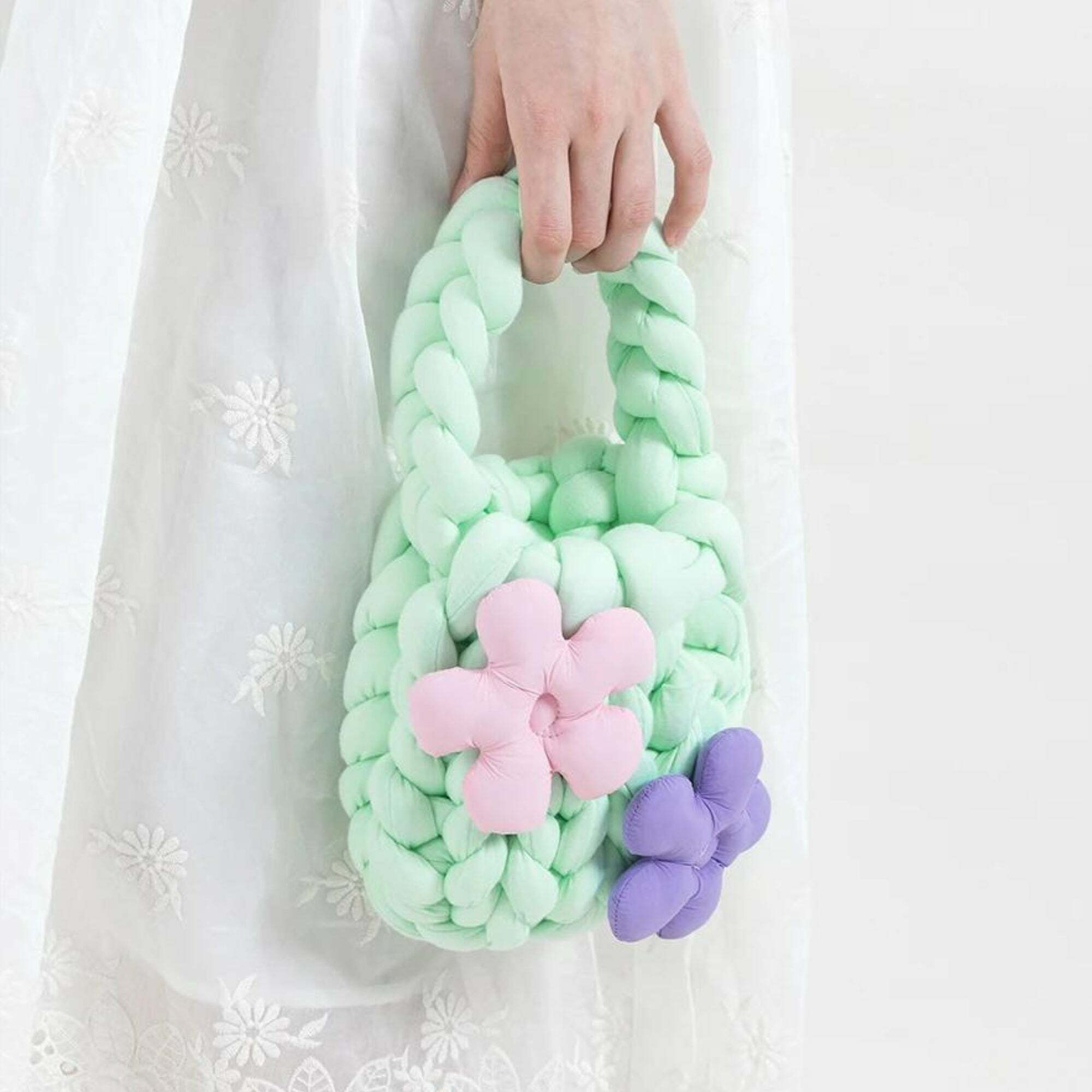 Soft Girl Super Bulky Yarn Handbag - Trendy Y2K Aesthetic Accessory