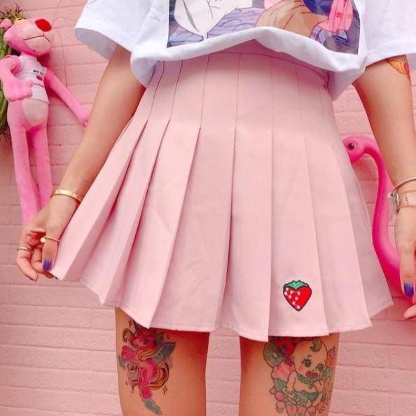 Strawberry Milk Skirt: Y2K Aesthetic Ruffle Skirt for Trendy Outfits