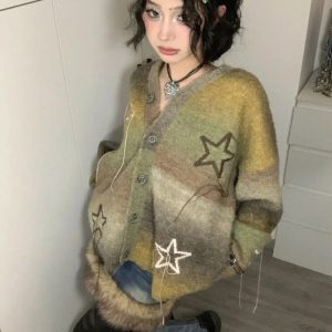 Trendy Oversized Cardigan for Y2K Aesthetic & Cozy Layering