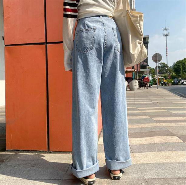 Trendy Y2K Wide Leg Jeans for Aesthetic Coquette & Grunge Styles