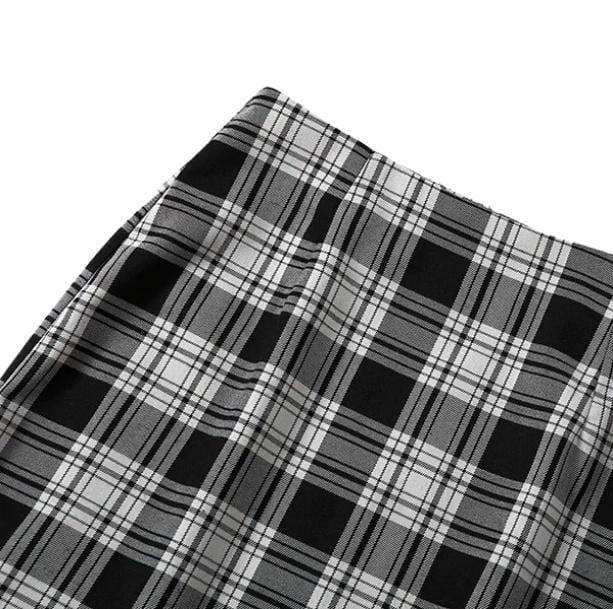 Y2K Aesthetic Black and White Plaid Mini Skirt for Trendy Outfits