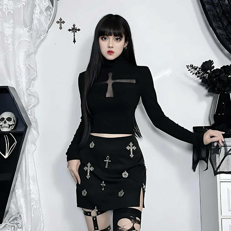 Y2K Aesthetic Coquette Cut Out Top with Grunge Style and Bow Details