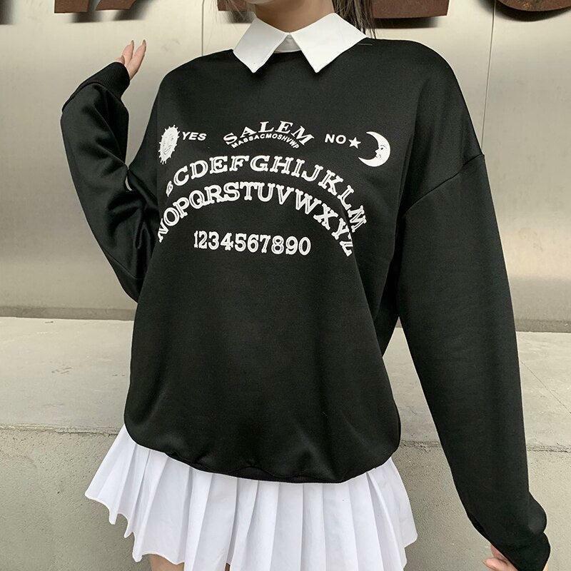 Y2K Aesthetic Coquette Sweatshirt with Dark Academia Letter Print