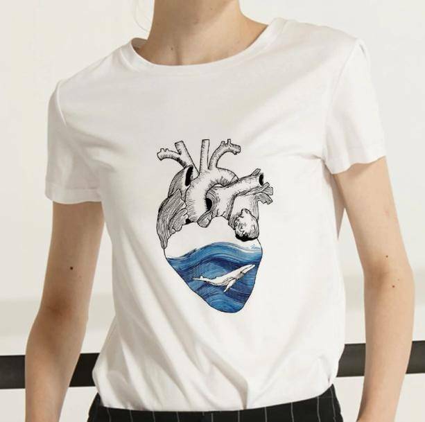 Y2K Aesthetic Heart T-Shirt: Trendy Coquette Style for Every Occasion