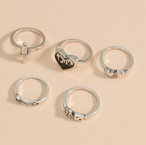 Y2K Grunge Rings Set - Aesthetic Coquette Jewelry for Trendy Styles