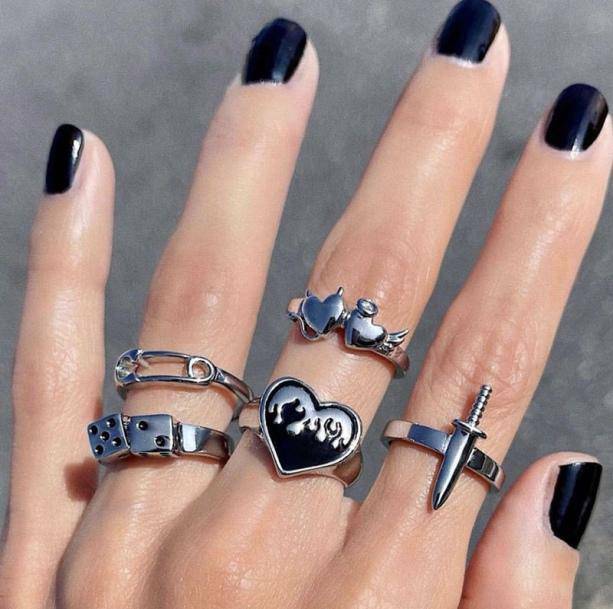 Y2K Grunge Rings Set - Aesthetic Coquette Jewelry for Trendy Styles