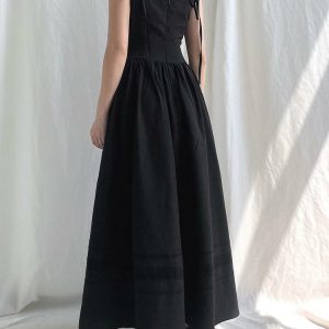 Y2K Grunge Strap Maxi Dress with Aesthetic Coquette Vibes