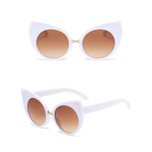 Y2K Oversized Kitty Sunglasses for Aesthetic Coquette & Grunge Styles