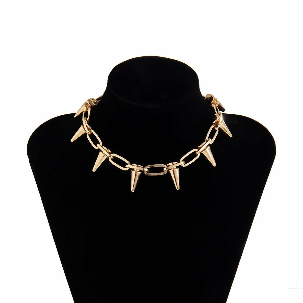 Y2K Aesthetic Rivet Decor Metal Chain Choker Necklace for Grunge and Coquette Styles