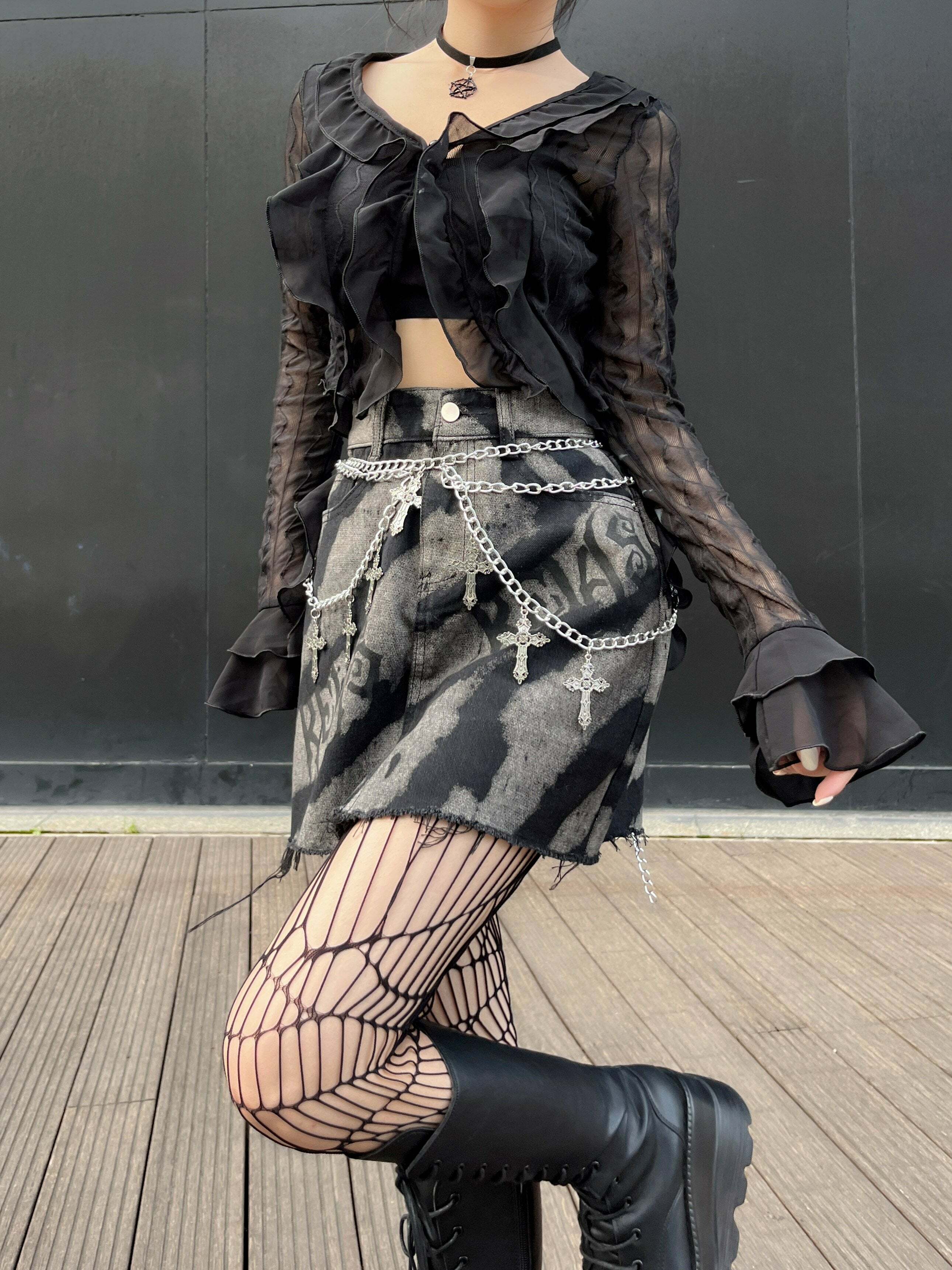 Y2K Denim Letter Print Mini Skirt with Metal Chain - Trendy Grunge Aesthetic Style