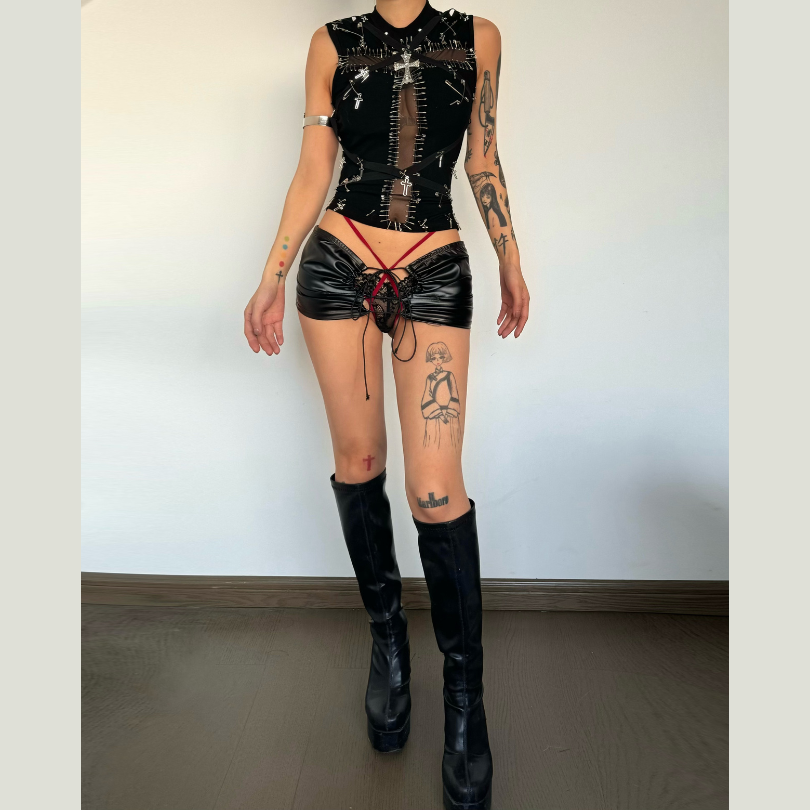Y2K Fashion Crewneck Sleeveless Cross Applique Top - Cute Grunge Aesthetic Style