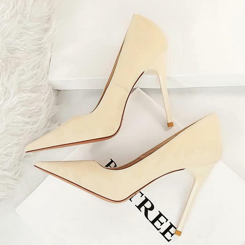 Y2K Fashion Retro Women’s Pointed Toe Stiletto Pumps - Sexy Nightclub High Heels