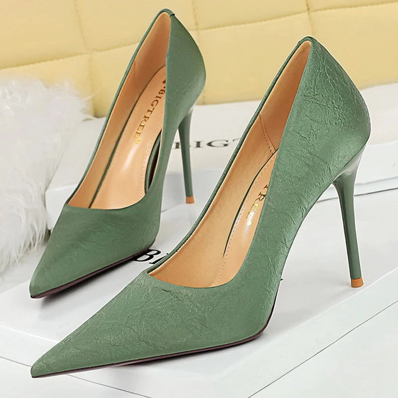 Y2K Fashion Stilettos: Chic Pumps in Silk & Satin for Grunge, Coquette, and Aesthetic Styles