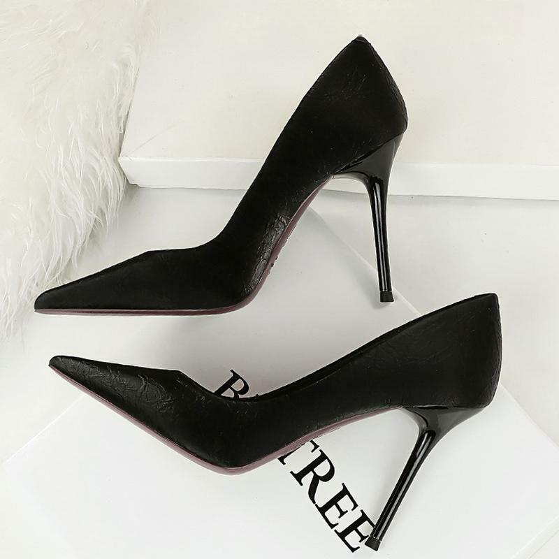 Y2K Fashion Stilettos: Chic Pumps in Silk & Satin for Grunge, Coquette, and Aesthetic Styles