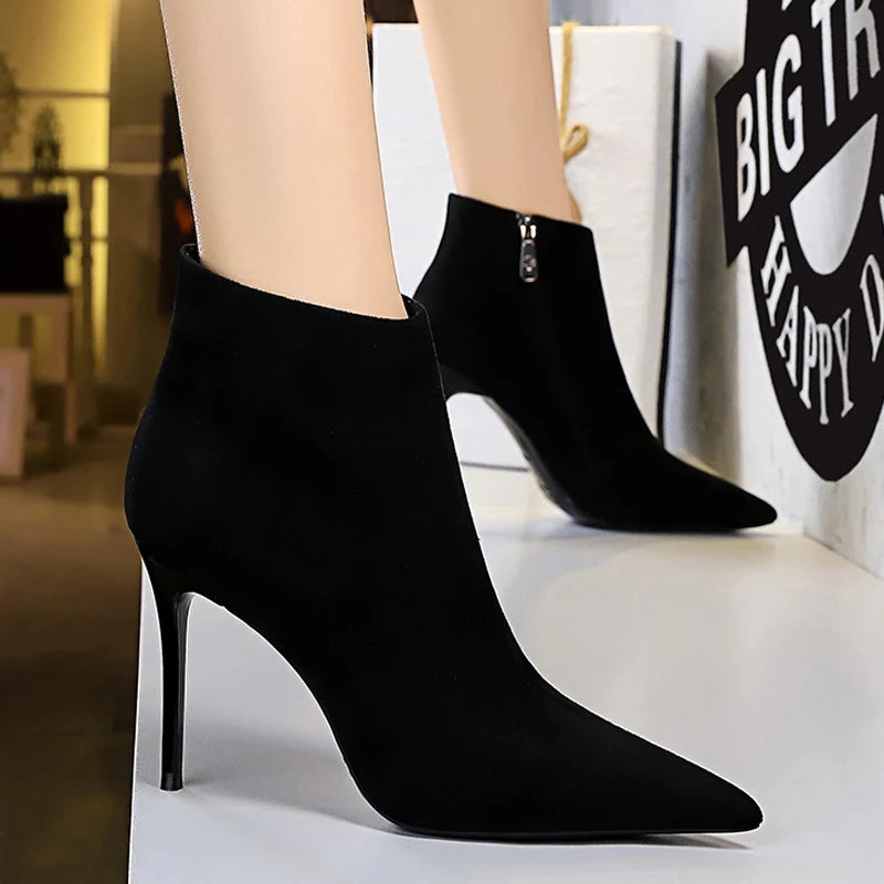 Y2K Fashion Suede Pointed Ankle Boots - Sexy Fall Winter Grunge Aesthetic Footwear