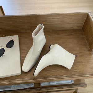 2024 Trendy White Short Boots for Women, Minimalist Fashion, Small Square Toe, High-End Commuting Style