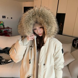 2024 Winter American Flight Jacket with Horn Buckles, Fur-Lined Hooded Cotton Coat, Loose Unisex Parka for Casual Style