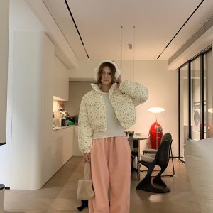 2024 Winter American Sweet Floral Cotton Jacket for Women - Short Thick Coat for Petite, Autumn and Winter Outerwear