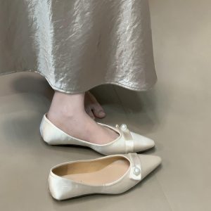 2025 Early Spring Women's Ocean One Gentle Wind Satin Pearl Pointed Shallow Mouth Loafers - Trendy Chinese Style Flats