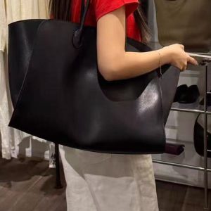 2025 High-End Light Luxury Women's Large Capacity Shoulder Tote Bag - Trendy Shopping Handbag