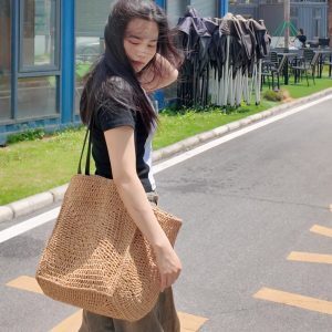 2025 Large Capacity Woven Tote Bag - Fashionable Versatile Shoulder Bag for Summer Beach Vacation