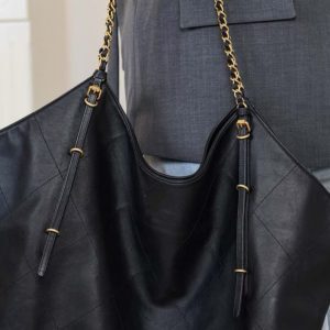 2025 New Style Large Capacity Tote Bag - Versatile Chain Design Shoulder Bag for Women, Fashion-Forward Handbag