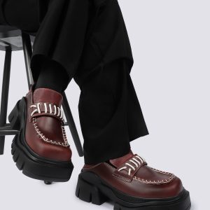 2025 Spring/Summer Genuine Leather Gender-Neutral Retro Thick-Soled Height-Increasing Shoes for Women