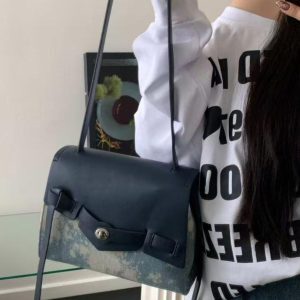 2025 Spring/Summer Irregular Flap Design Messenger Bag - Versatile Commuter Shoulder Crossbody Tote for Y2K Fashion