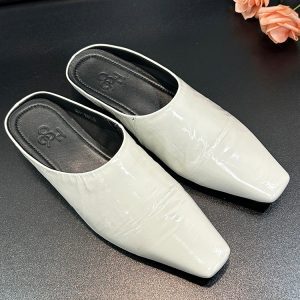 2025 Summer Genuine Leather Low-Heeled Open-Toe Slippers for Women - European Square-Toe British Style Slip-On Shoes