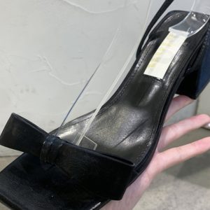 2025 Summer Korean Chunky Heel Sandals in Genuine Leather with Square Toe, Open Toe, Buckle and Bow Detail