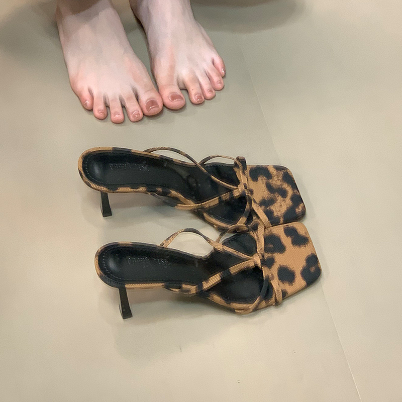 2025 Summer Ocean One Cross Strap Open-Toe Slippers for Women - Thin Heel High Heels Casual Footwear