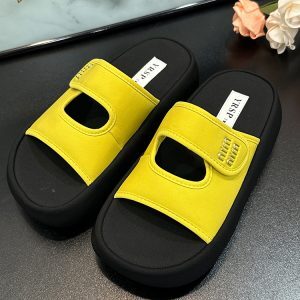 2025 Summer Platform Thick Sole Height-Increasing Velcro Women's Slippers - Casual Versatile European Style