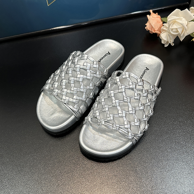 2025 Summer Women's Casual Woven Fishing Net Beach Shoes - Thick-Soled One-Strap Sandals for Cool Comfort