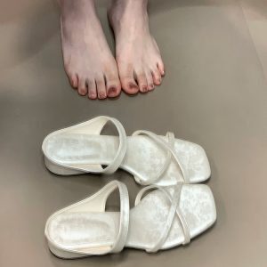 2025 Summer Women's Open-Toe Cross Strap Sandals - Stylish Thin Strap Square Toe Slide Sandals