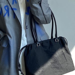 2025 Women's Casual Large Capacity Black Tote Bag - Versatile Commuter Handheld Shoulder Bag for Everyday Use