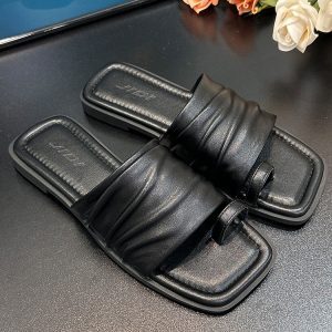 2025 Women's French Pleated Square-Toe Slide Sandals - Versatile Flat Thong Sandals for Summer Style