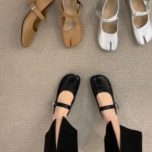 2025 Women's Genuine Leather Mary Jane Shoes - French Style Chunky Heel, Split Toe, Shallow Mouth Design, Pig Hoof Detail