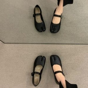 2025 Women's Genuine Leather Mary Jane Shoes - French Style Chunky Heel, Split Toe, Shallow Mouth Design, Pig Hoof Detail