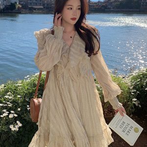 2025 Women's Leather Vest Dress Set with Ruffle A-Line Skirt - Stylish Two-Piece Outfit for Early Spring Fashion
