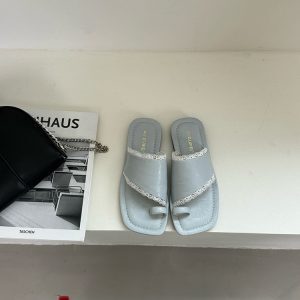 2025 Women's Retro Roman Flip-Flop Sandals - Soft Flat Casual Summer Outdoor Footwear