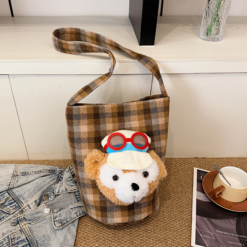2025 Women’s Spring Summer Woolen Plaid Shoulder Bag - Large Capacity Cute Crossbody for Commuting and Everyday Use