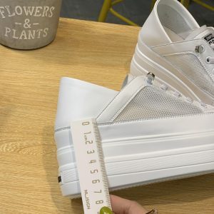 7cm Height-Increasing White Platform Sandals for Women - Breathable Mesh, Thick-Soled, Slimming Casual Summer Shoes 2025