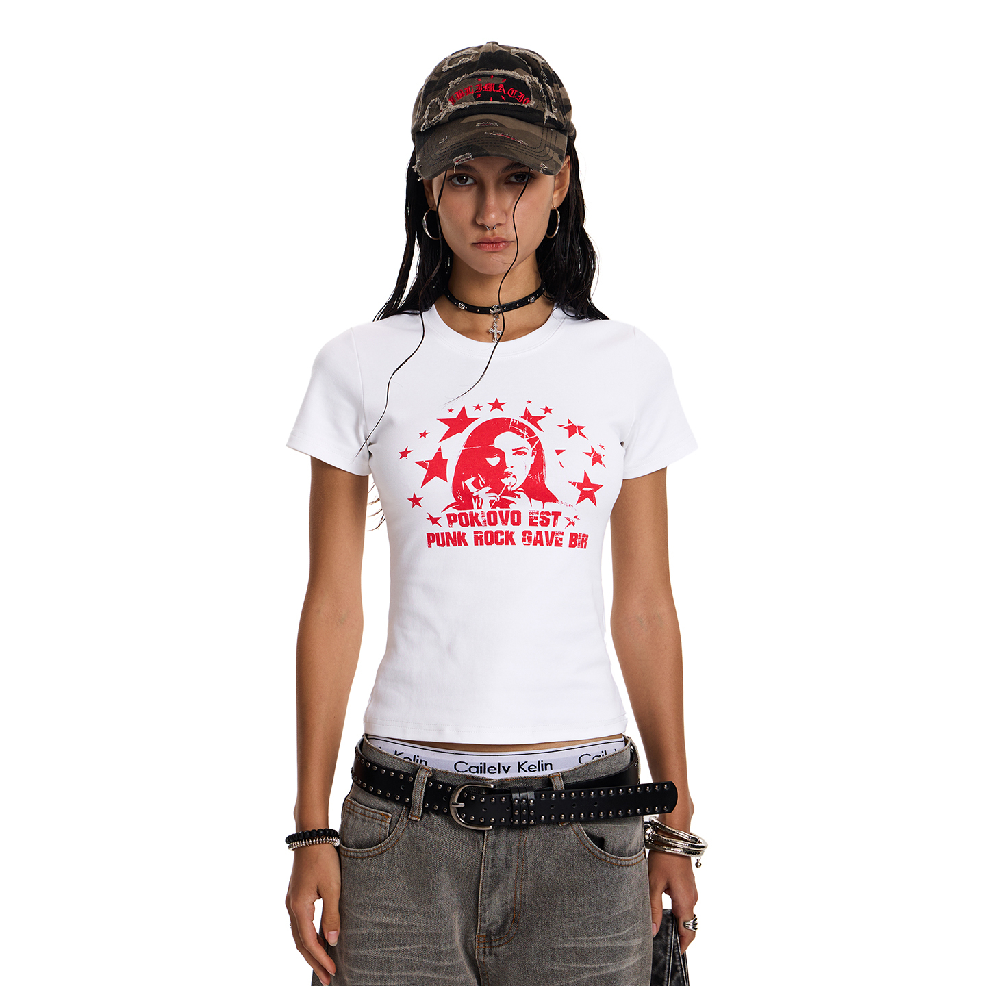 American Retro Gothic Portrait Short-Sleeve T-Shirt - Fitted Slim Print Round Neck Top for Y2K and Vintage Style Lovers