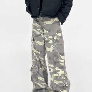 American Retro High Street Camo Pocket Cargo Pants - Wide-Leg Loose Fit Casual Style for Trendy 90s Aesthetic