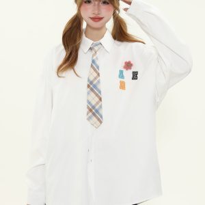 American Retro Letter Patch Embroidered Long Sleeve Shirt for Men & Women - Loose Versatile Couple's Shirt with Tie